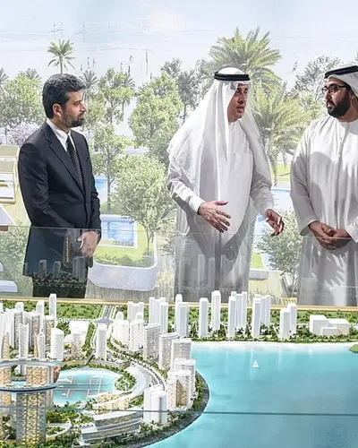 Dubai vs Umm Al Quwain: Which Is Better and Why?