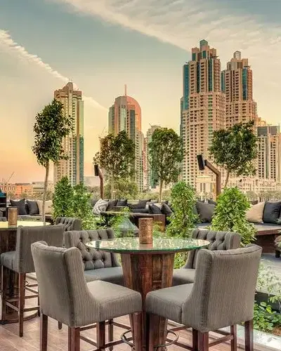 What Are the Best Lunch Spots in Dubai?