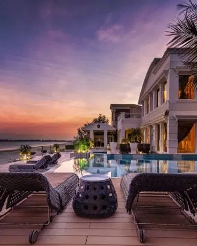 Why Should Invest In Azizi Developments?