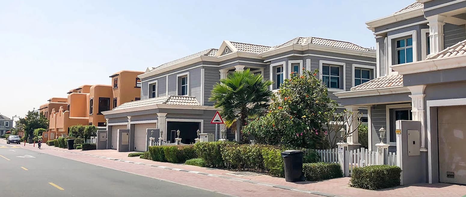 Pros And Cons Of Living In Falcon City Of Wonders Community