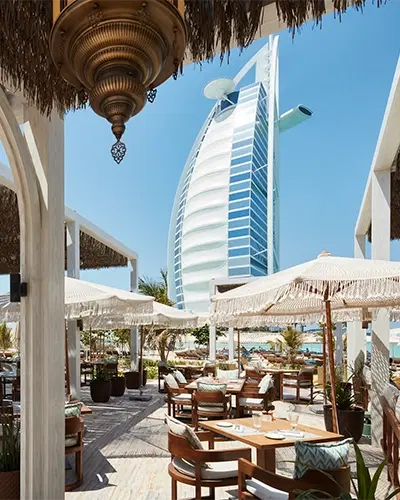 Top 10 Places for Outdoor Brunches in Dubai