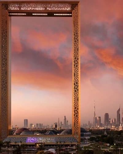 Dubai Frame: Experience the Future And Past of Dubai